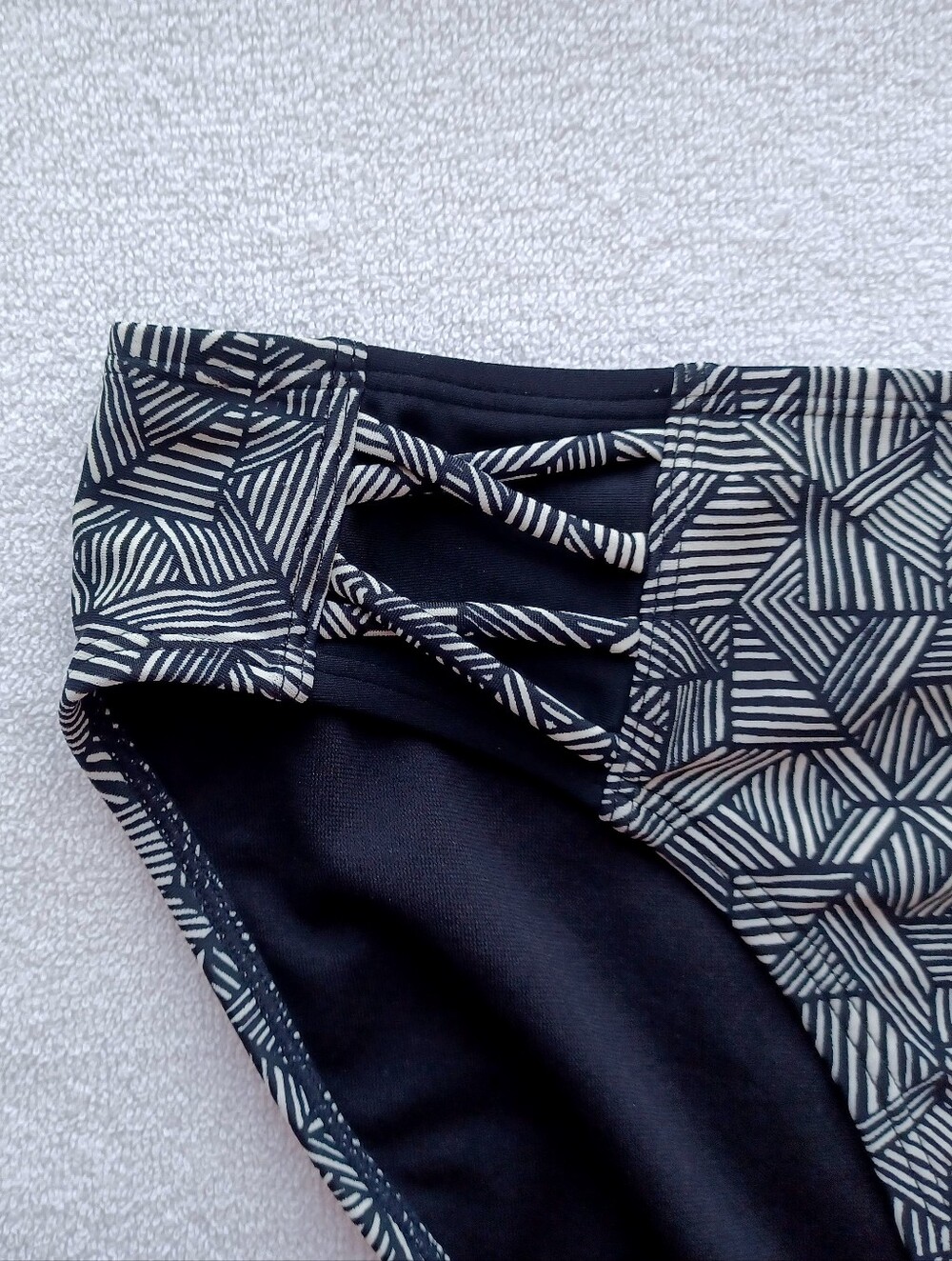 Athleta Black Geometric Strappy Hipster Bikini Bottom, Size S - Picture 6 of 15